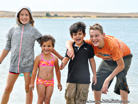 kids-at-lake 0858